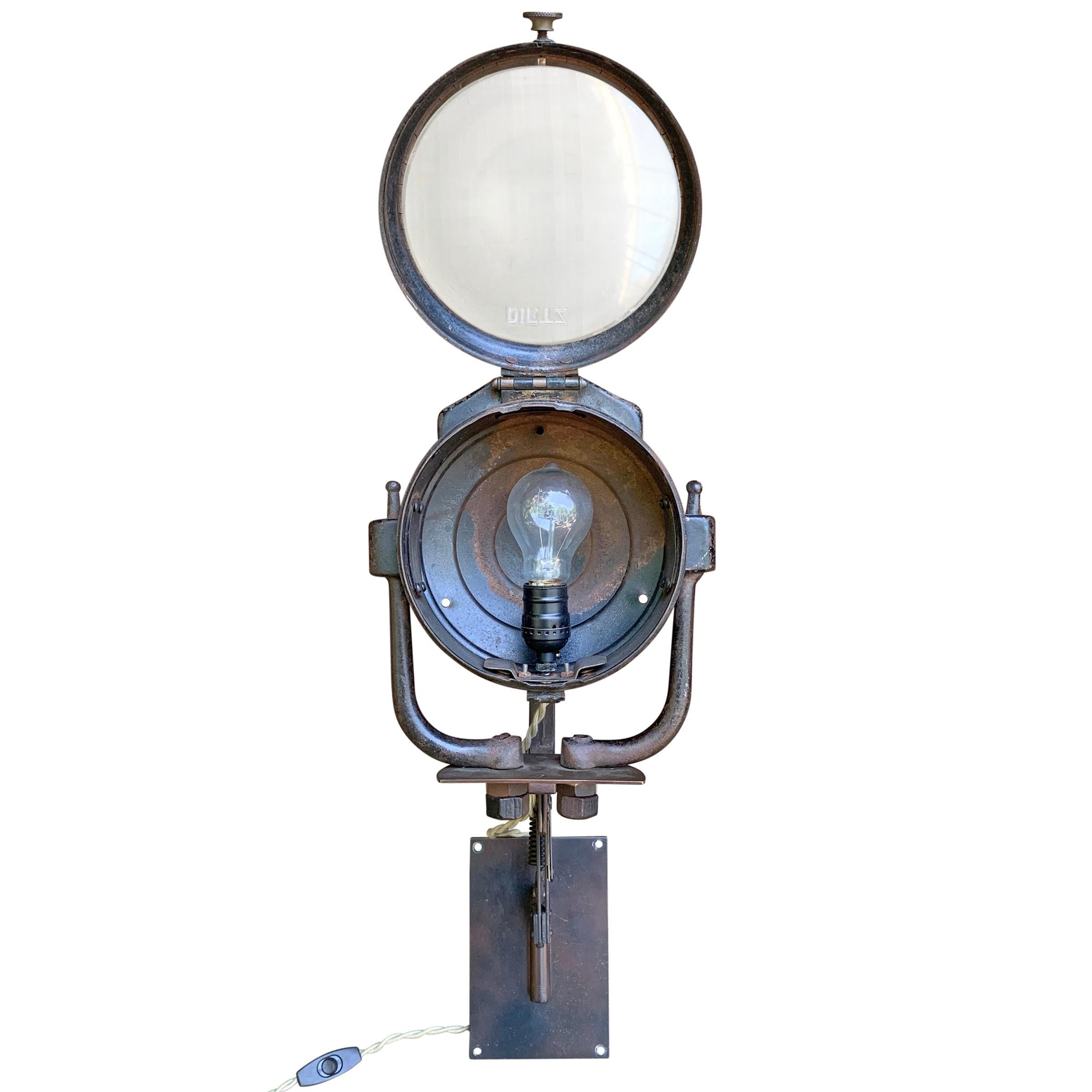 Vintage American Industrial Swing-Arm Extension Lamp 5