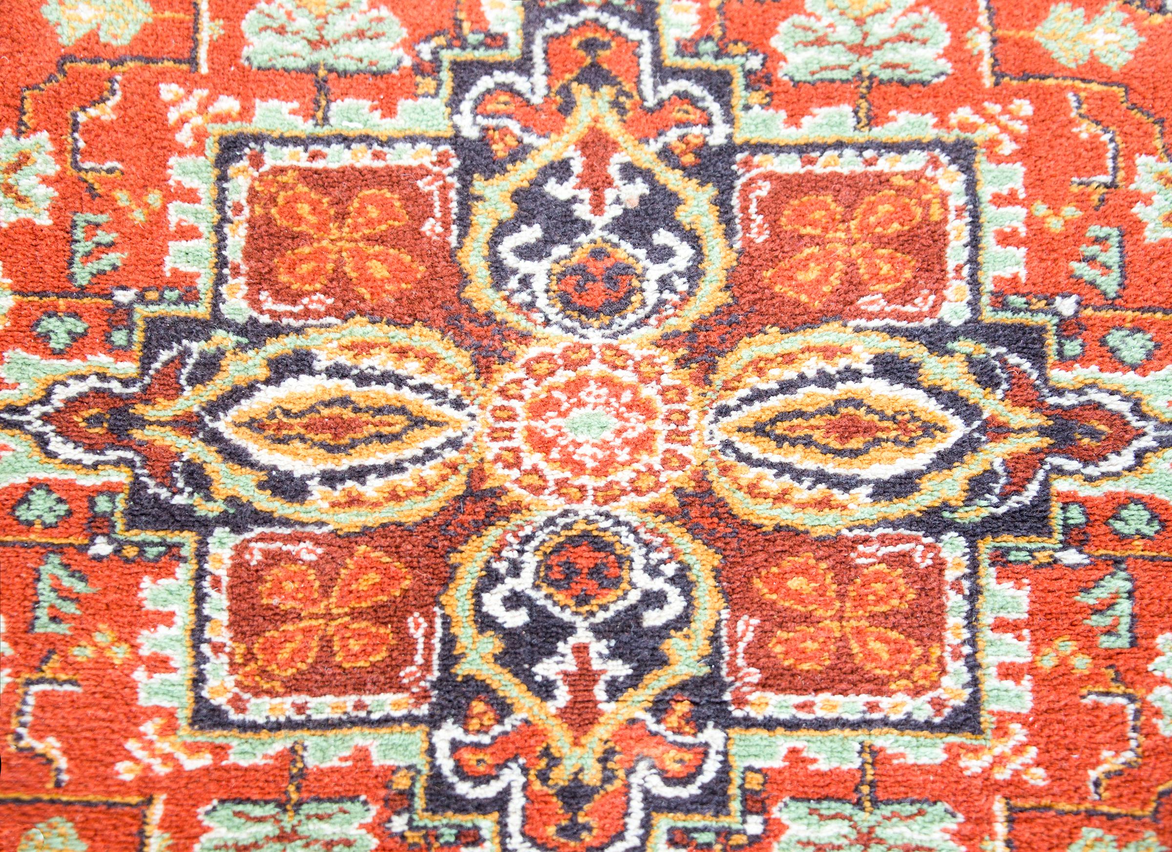 Vintage American Karistan Heriz-Style Rug For Sale 1