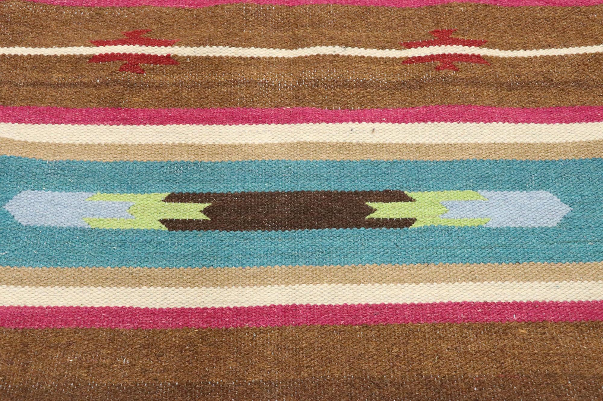 Hand-Woven Vintage American Kilim Rug with Modern Mexican Style