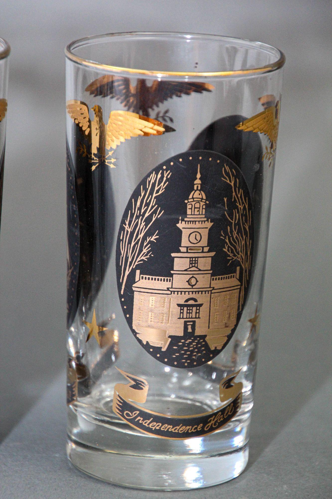 Vintage American Libbey Gold Drinking Glasses Set of 2 Hollywood Regency Retro In condizioni buone in vendita a North Hollywood, CA