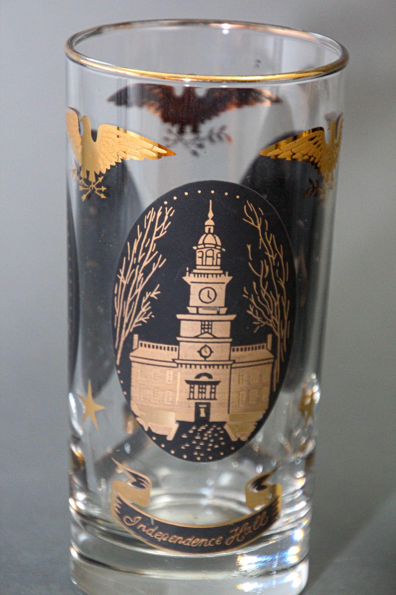 XX secolo Vintage American Libbey Gold Drinking Glasses Set of 2 Hollywood Regency Retro in vendita