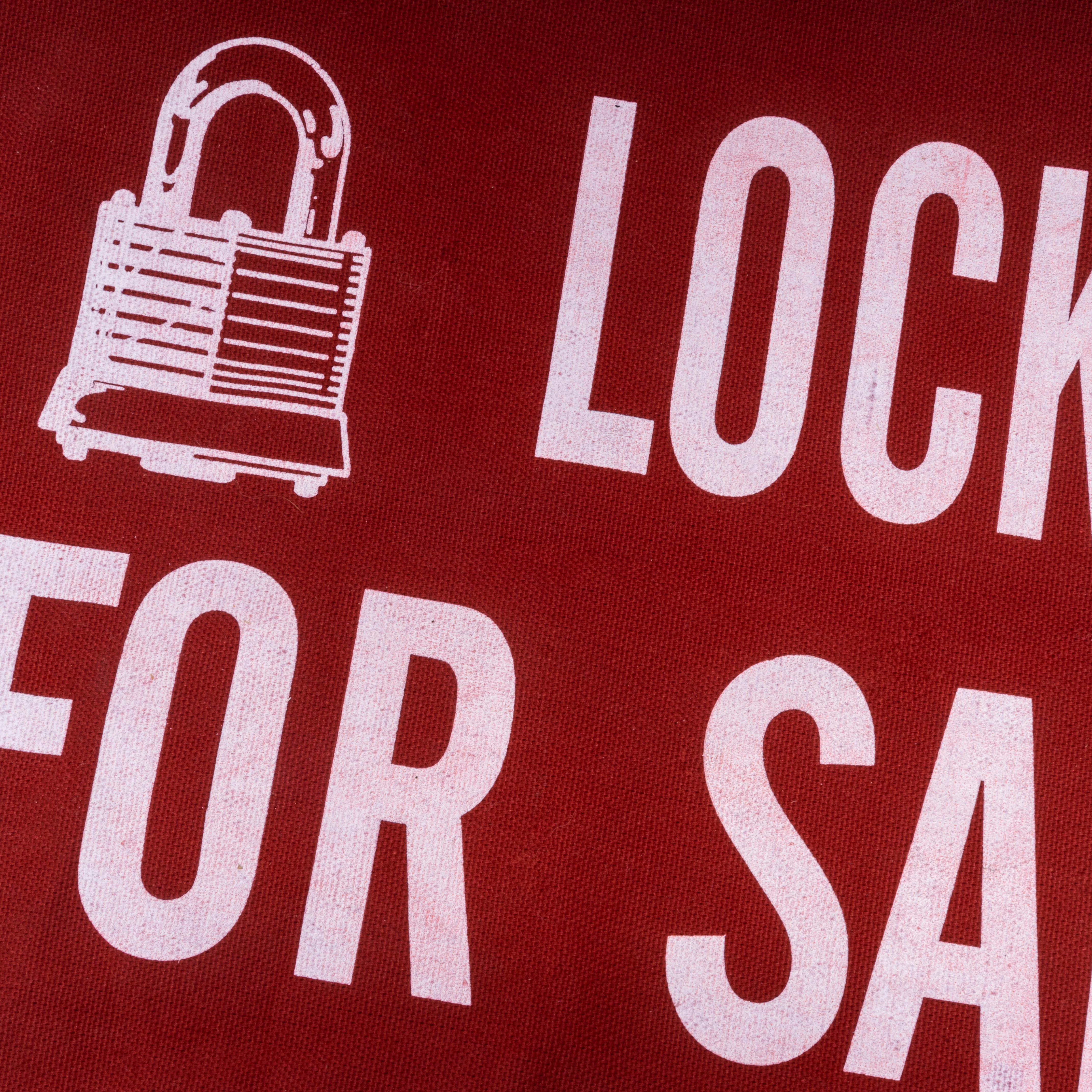 Vintage American Lock Out For Safety Bag In Excellent Condition For Sale In Hook, Hampshire