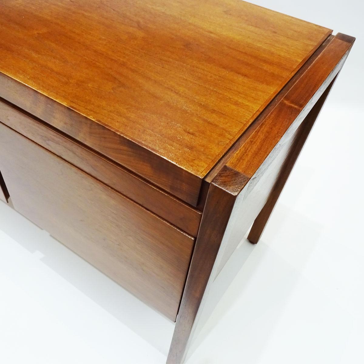 20th Century Vintage American Midcentury Jens Risom Walnut Office Bureau, Sideboard Credenza
