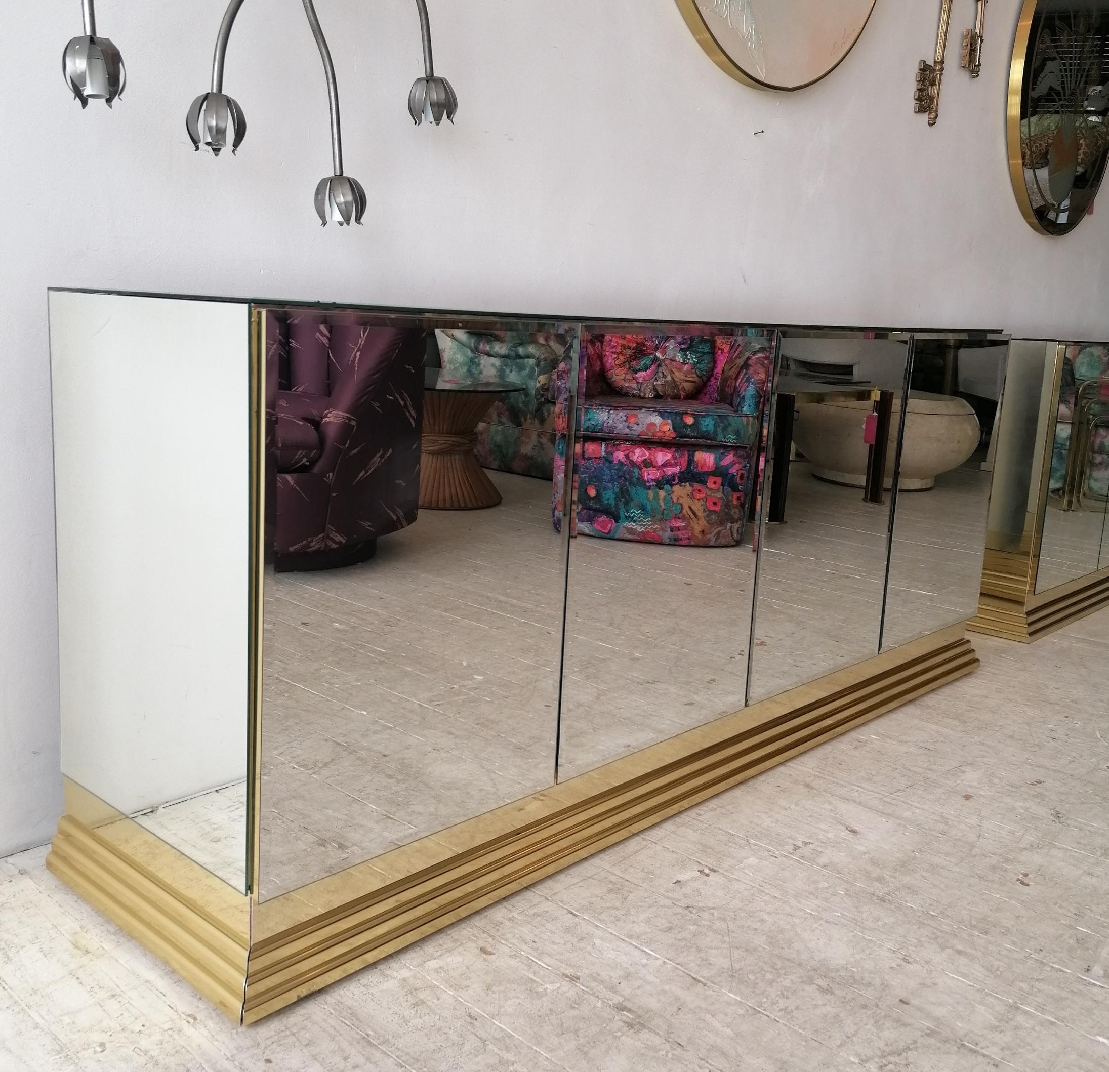 Vintage American Mirrored Glass Sideboard By Ello Furniture, 1970s 1980s In Good Condition In Hastings, GB