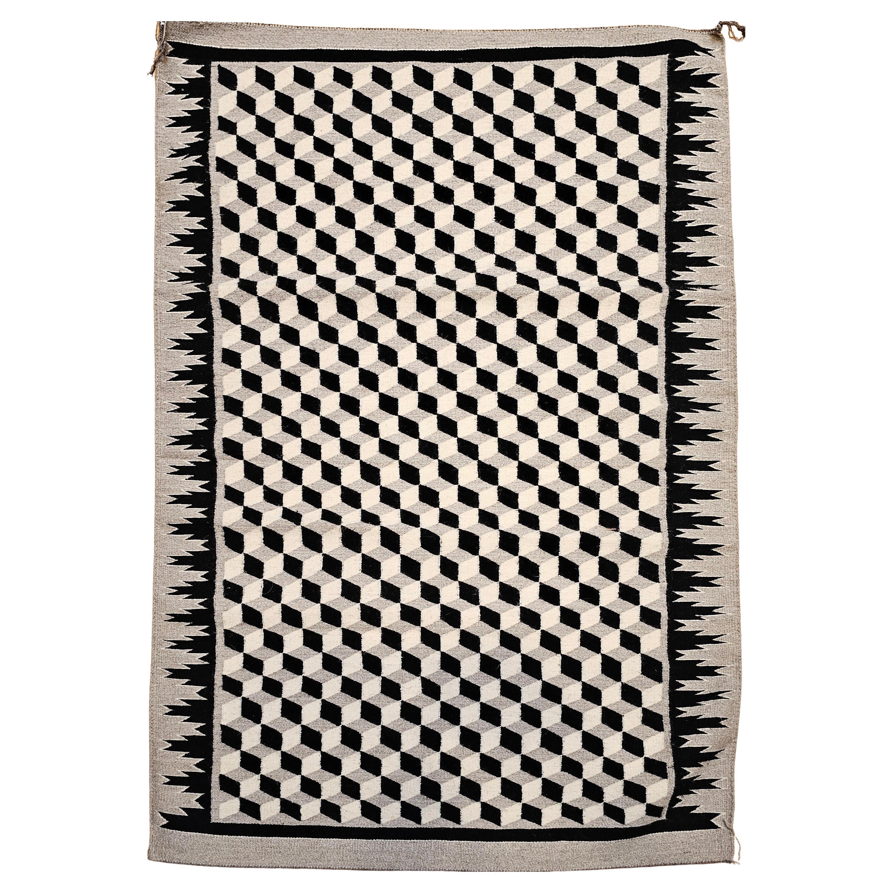 Tapis vintage Navajo à motifs de blocs de pierres en ivoire, Brown et Gray