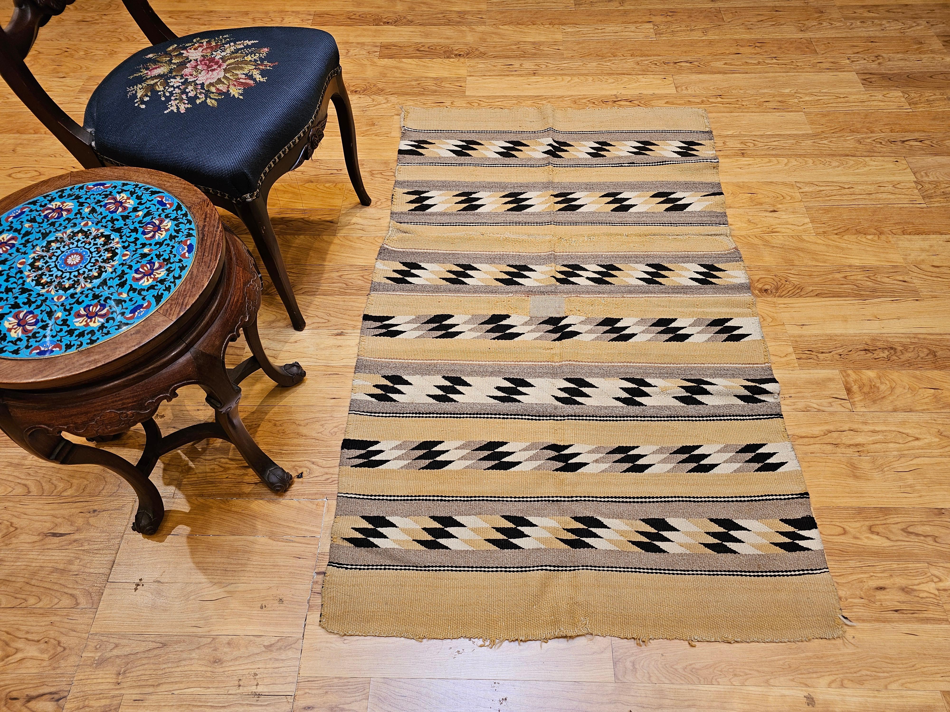 Vintage American Navajo Rug in Chinle Pattern in Cornmeal, Black, Ivory, Gray For Sale 9