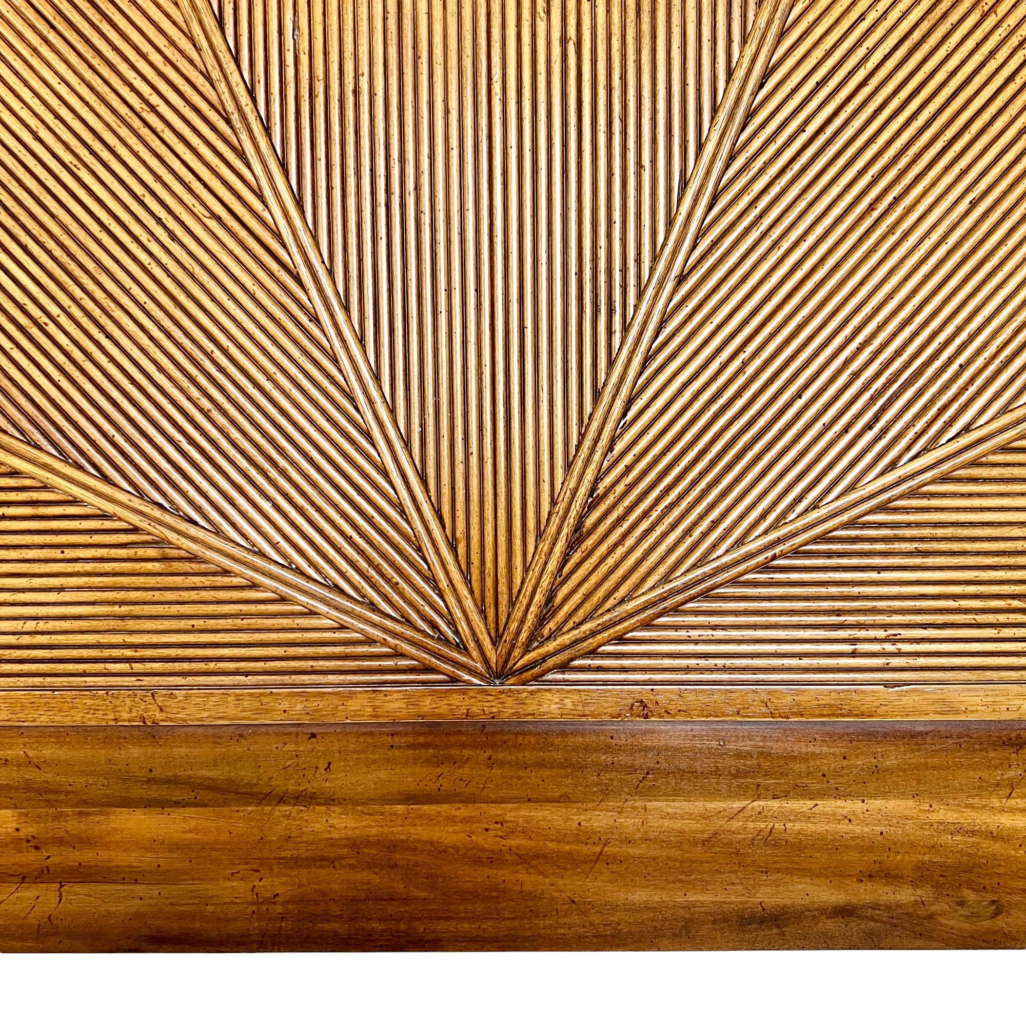 Vintage American of Martinsville Arched Tambour Queen Headboard In Good Condition In Harlingen, TX