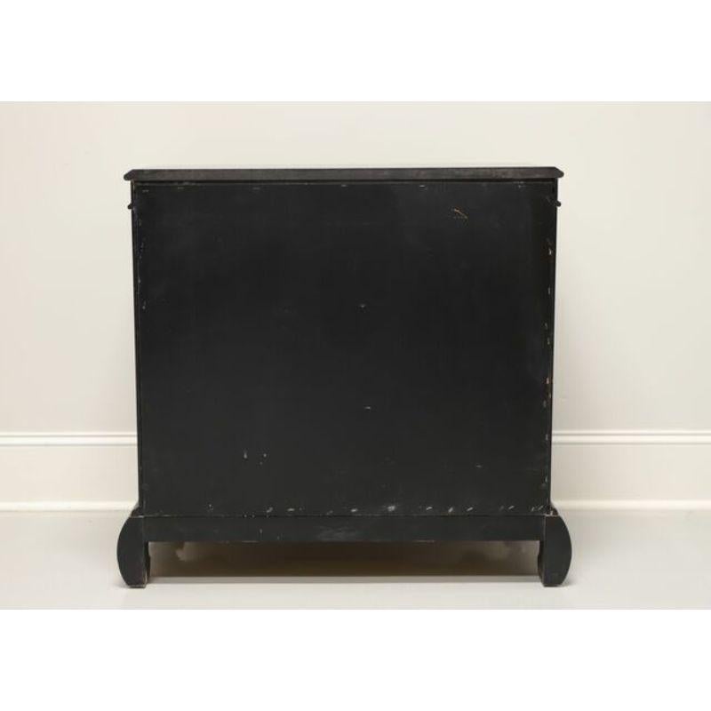 AMERICAN OF MARTINSVILLE Vintage Asian Chinoiserie Black Lacquer Bachelor Chest In Good Condition In Charlotte, NC