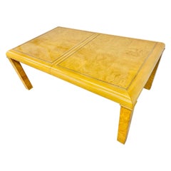 Mesa de comedor vintage American of Martinsville Burled Wood