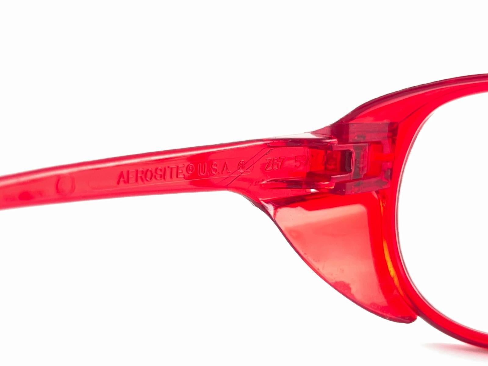 Amerikanische optische Vintage-Sonnenbrille „ Aerosite“, Aviator, rot, Vintage, 80er Jahre, hergestellt in Usa im Angebot 4