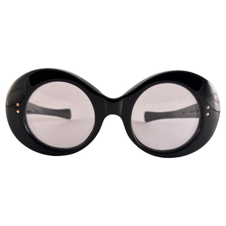 Vintage American Optical  display picture 1