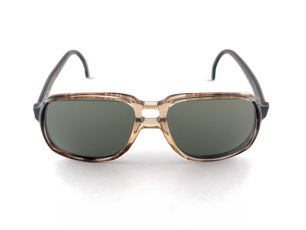 Amerikanischer optischer Windschmuck CHNTN, Vintage  Sonnenbrille Made in Usa  im Zustand „Gut“ im Angebot in Baleares, Baleares