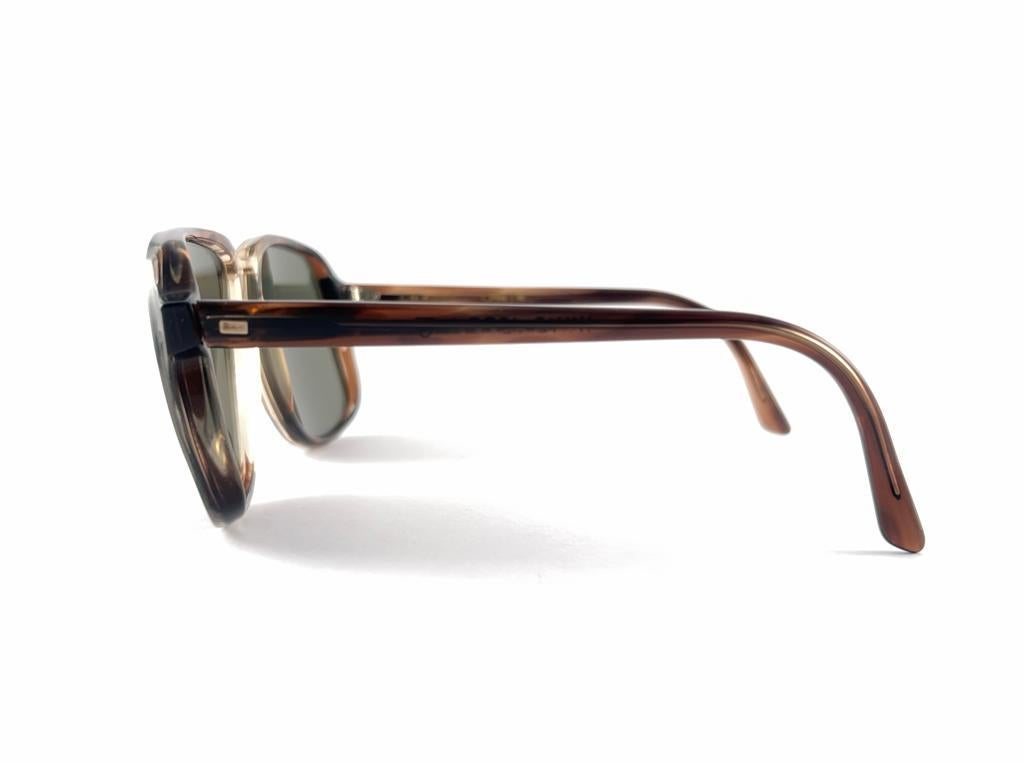 Amerikanischer optischer Windschmuck CHNTN, Vintage  Sonnenbrille Made in Usa  im Angebot 1