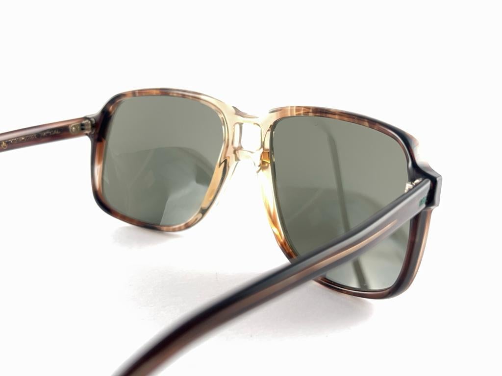 Amerikanischer optischer Windschmuck CHNTN, Vintage  Sonnenbrille Made in Usa  im Angebot 5