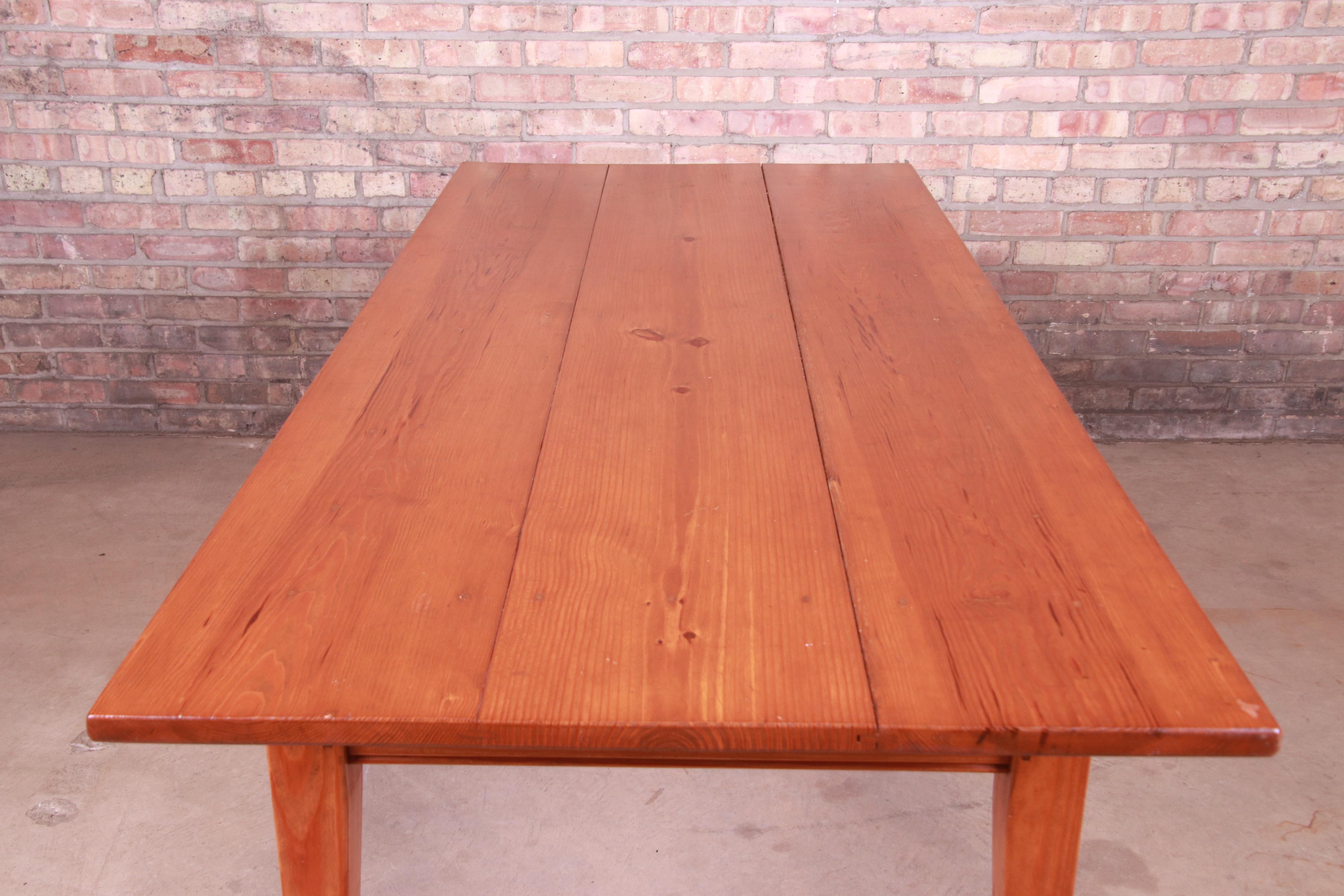 Vintage American Pine Harvest Farm Table at 1stDibs
