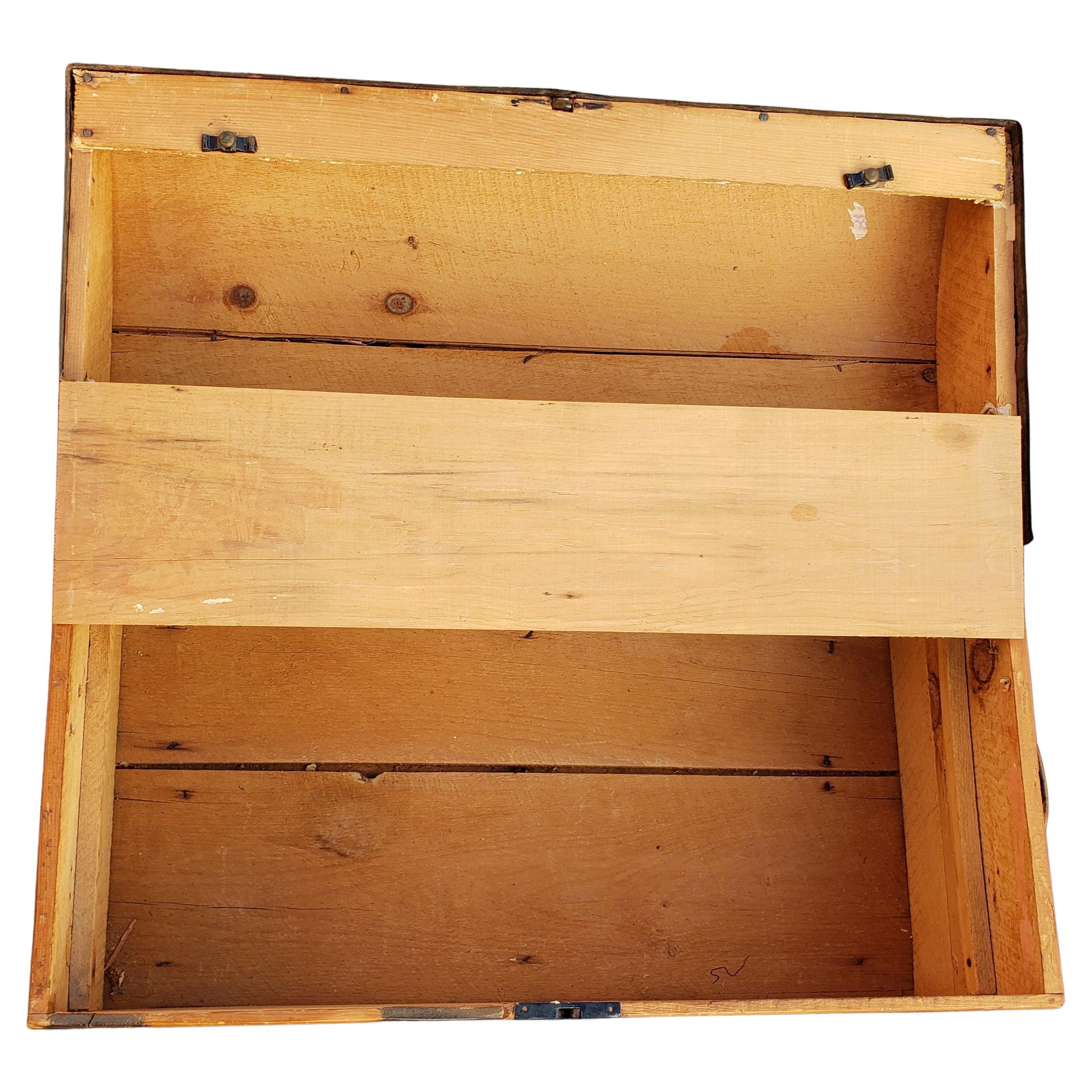 20th Century Vintage American Pine Trunk with Solid Wooden Handles, circa 1960s