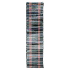 Long tapis de couloir vintage américain à motif rayé vert, rose, bleu, crème