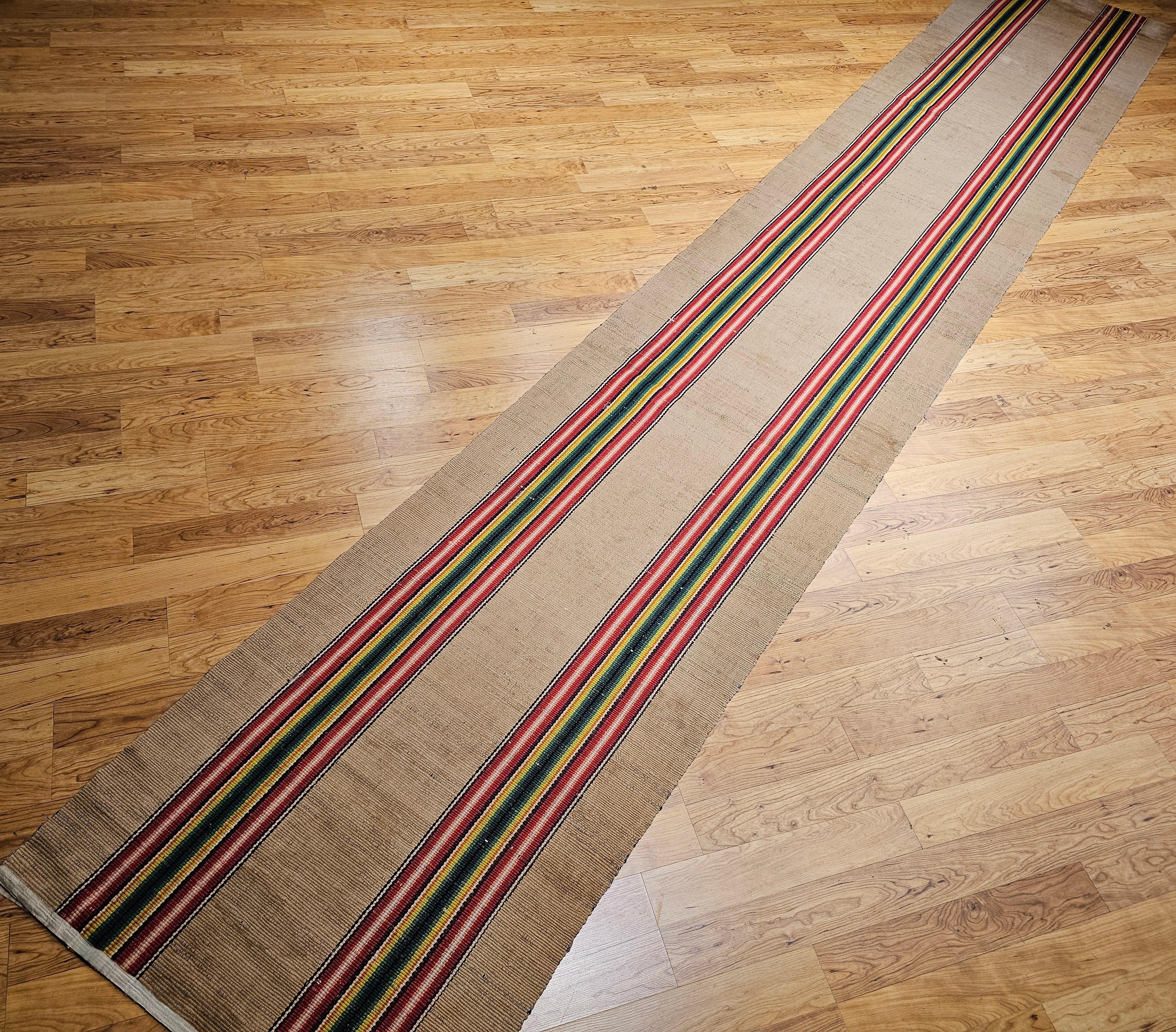 Américain Chemin de table en chiffon américain vintage en vente