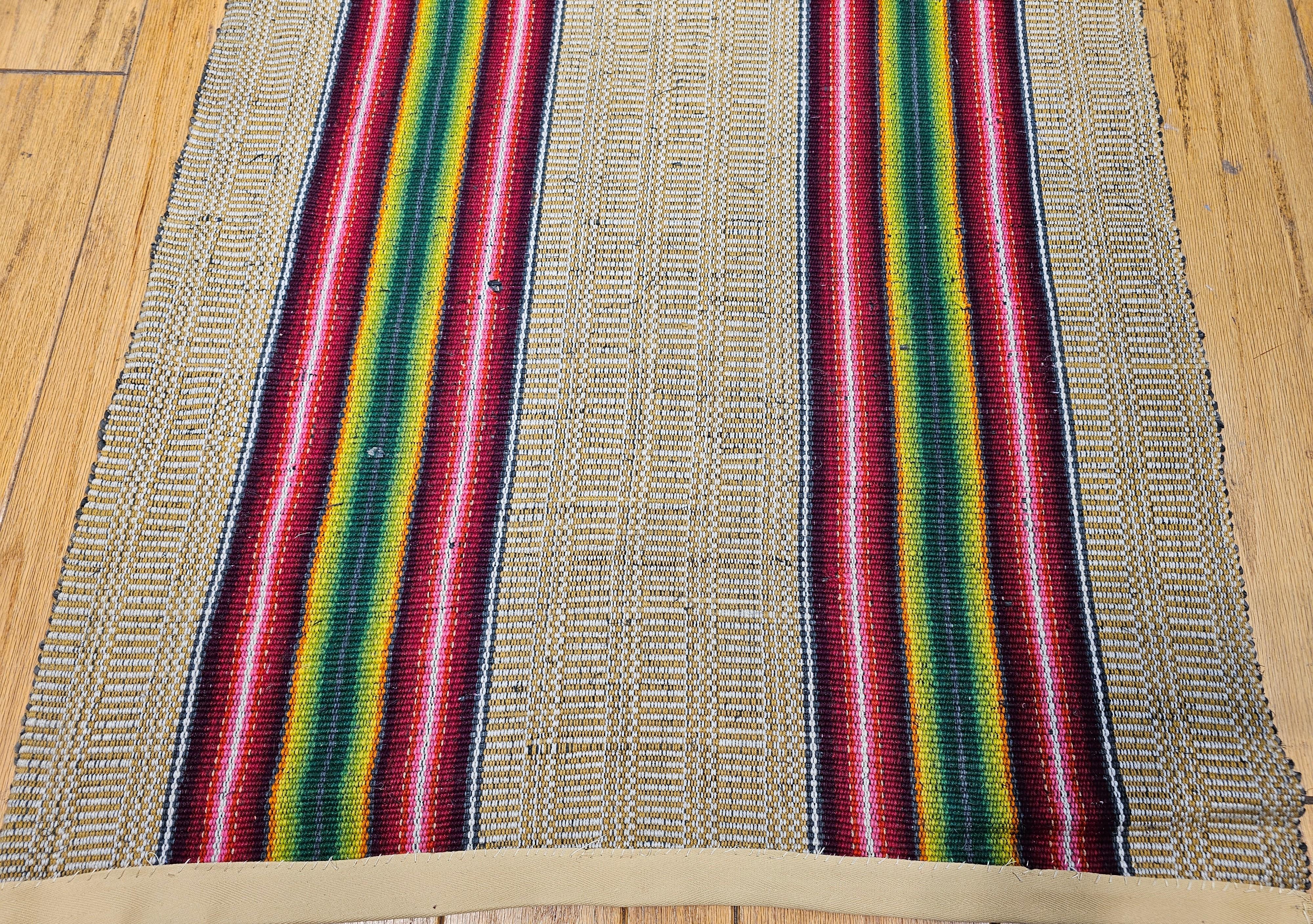 Vintage American Rag Runner In Good Condition For Sale In Barrington, IL