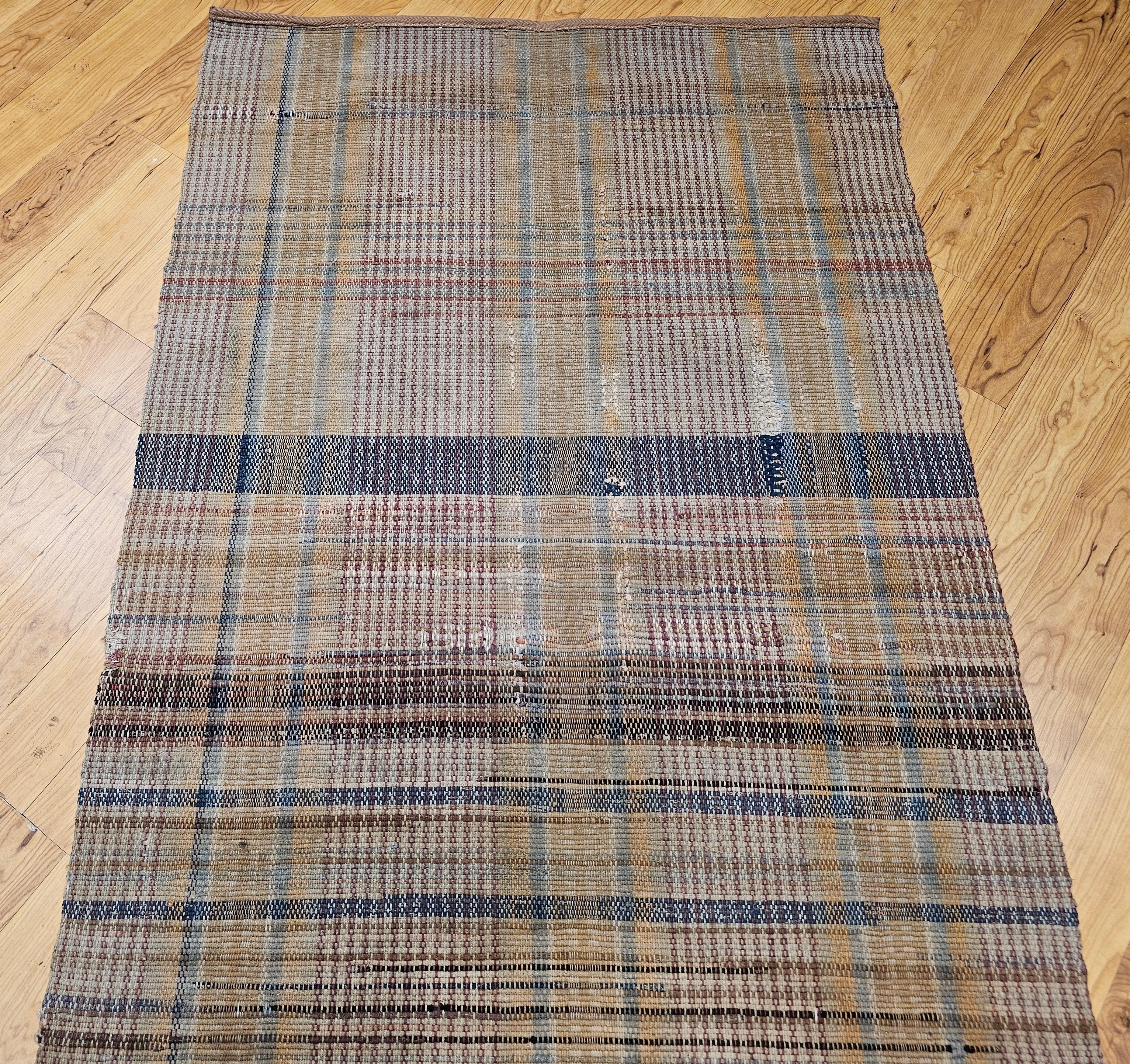 Vintage American Rag Runner For Sale 1