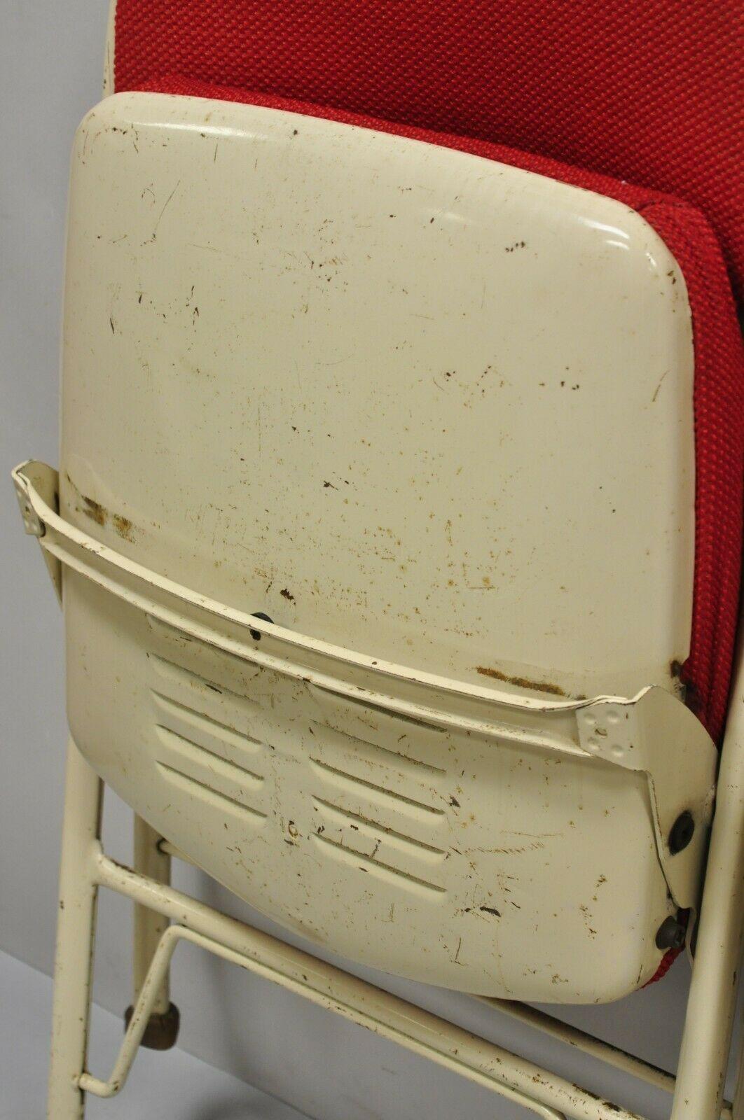 Vintage American Seating Metal Frame Red Upholstered Folding Chairs, Set of 4 In Good Condition In Philadelphia, PA