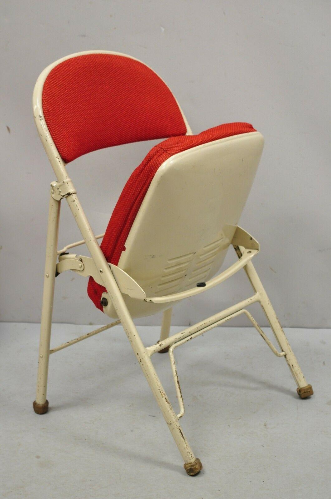 Vintage American Seating Metal Frame Red Upholstered Folding Chairs, Set of 4 For Sale 3