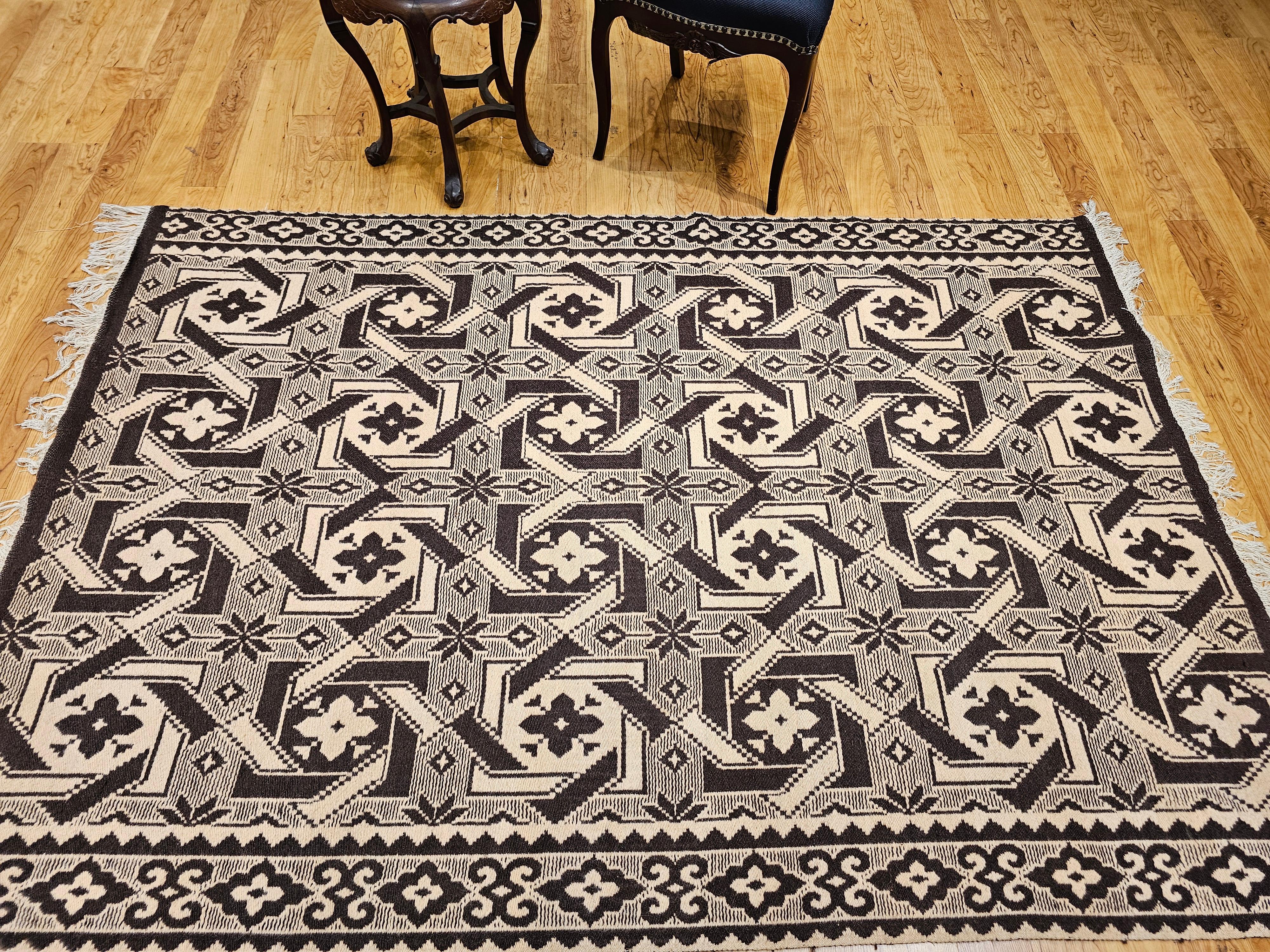 Vintage Southwestern Hand Woven Flat Weave Kilim Area Rug in Gray, Ivory & Brown For Sale 6