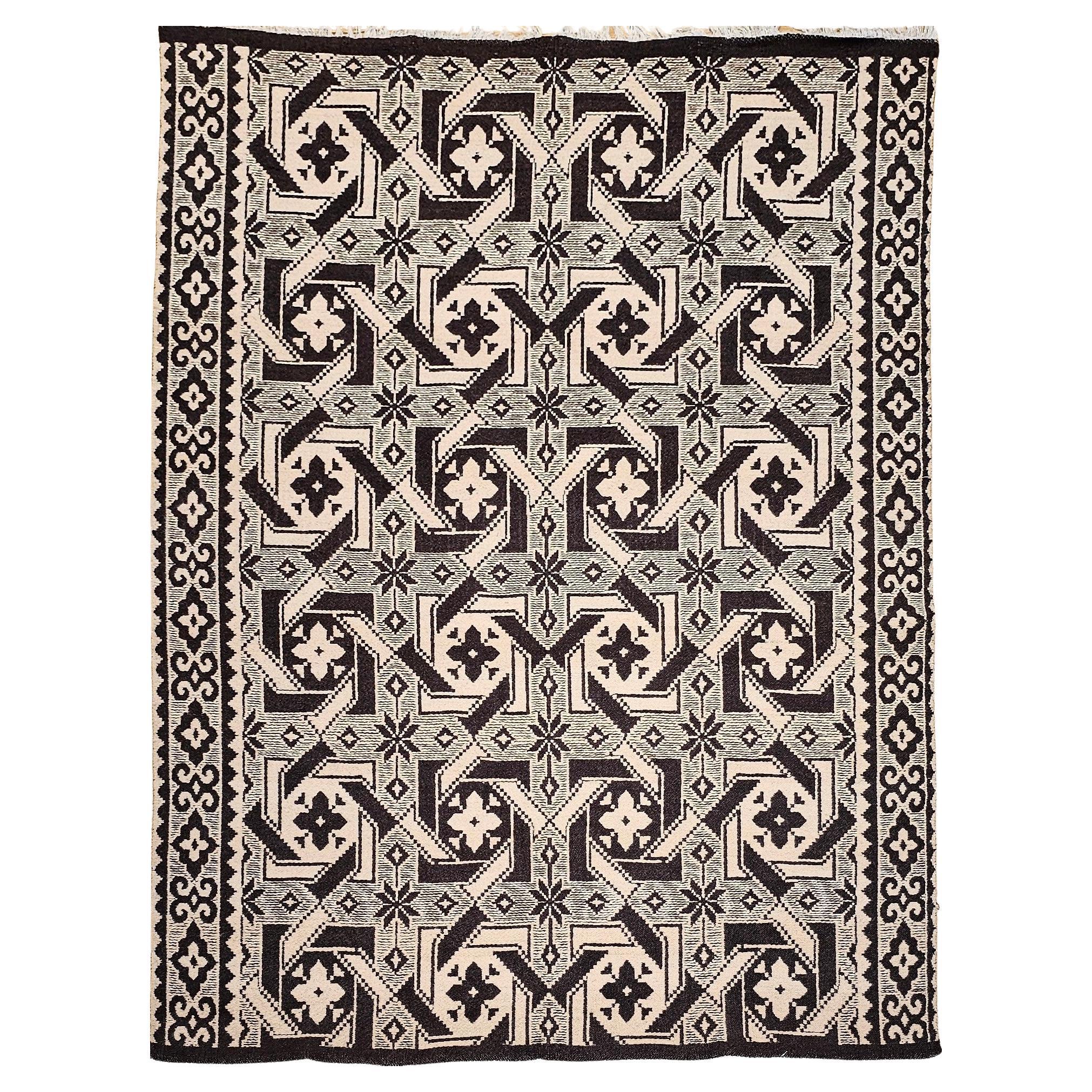 Vintage Southwestern Hand Woven Flat Weave Kilim Area Rug in Gray, Ivory & Brown