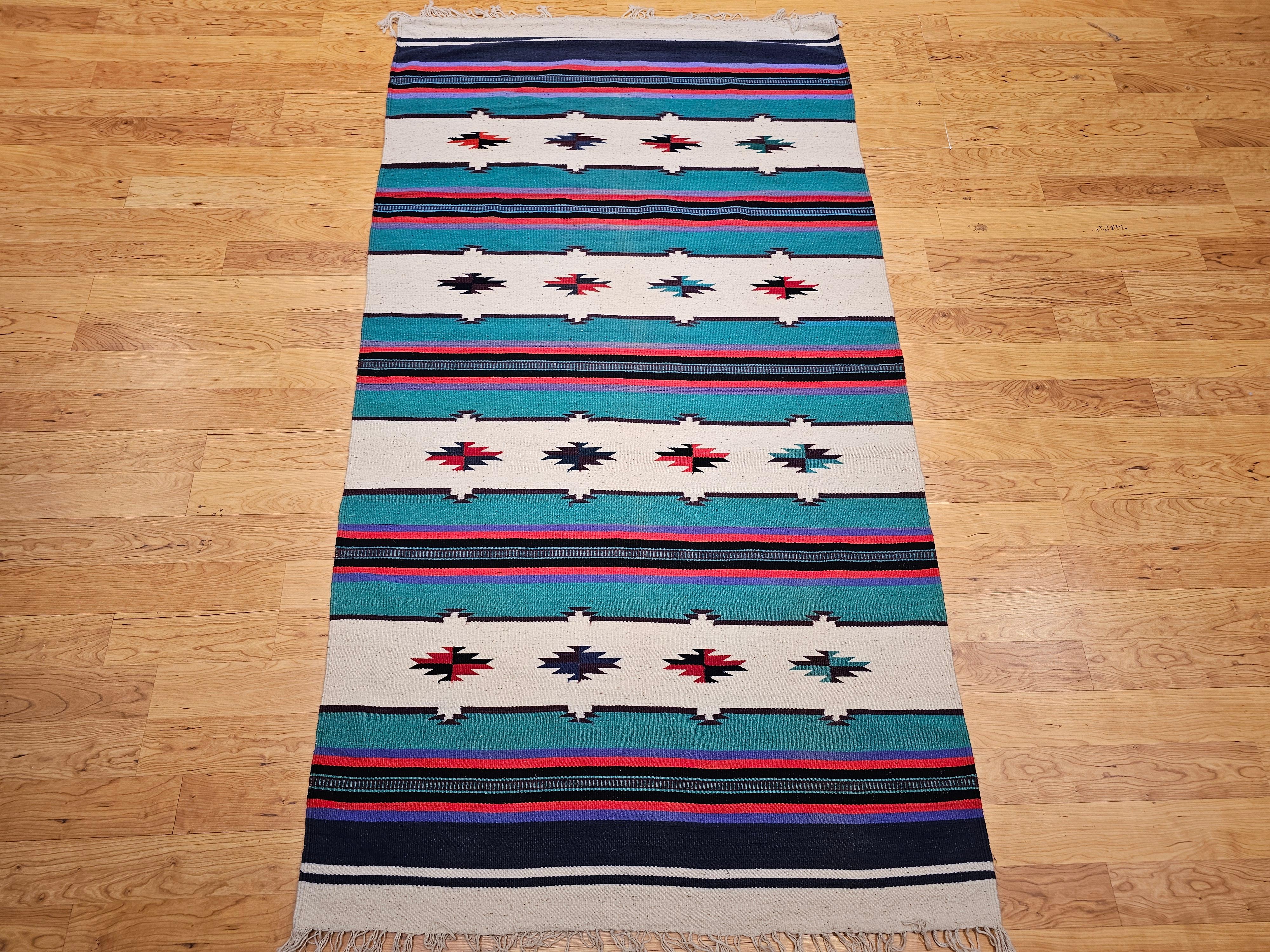 Rug & Kilim Vintage Américain du Sud-Ouest en Ivoire, Vert, Rouge, Violet, Noir en vente 9