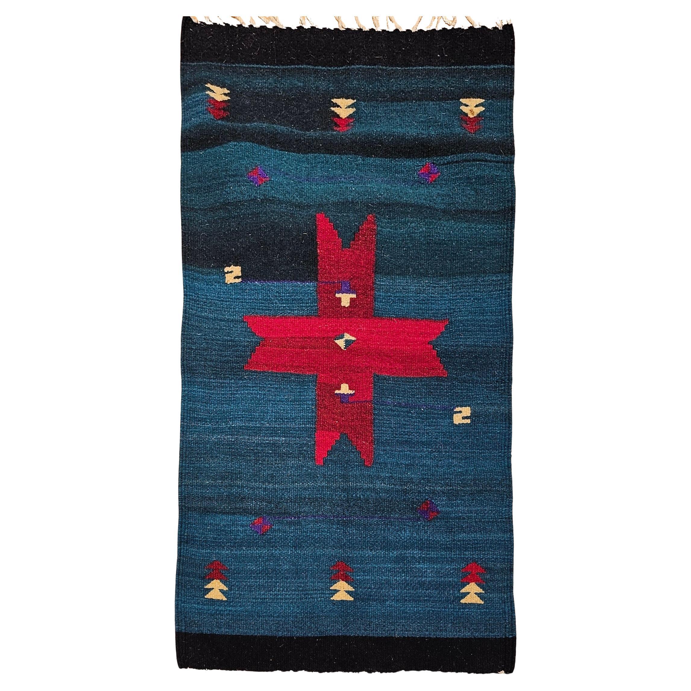 Vintage American Southwestern Kilim Area Rug in Dark Green with Red Medallion For Sale