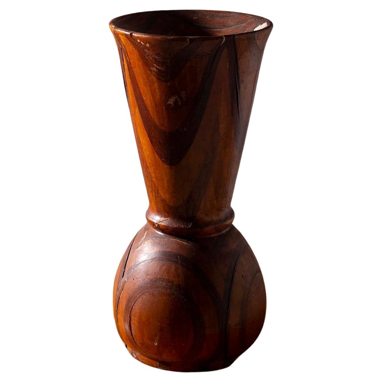Amerikanische Vintage-Vase aus verschiedenen Holzessenzen im Angebot