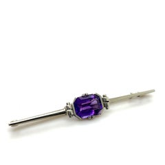 Vintage Amethyst 18 Karat White Gold Bar Brooch