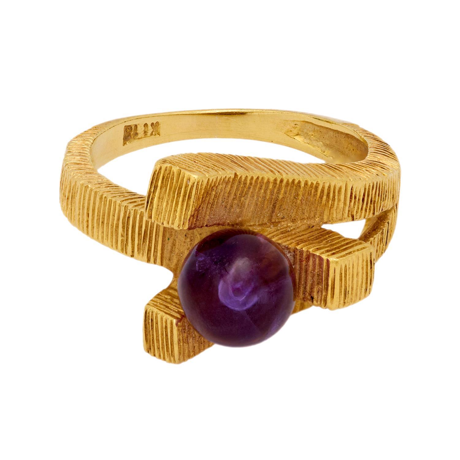 Moderne Bague vintage en or jaune 18k avec améthyste en vente