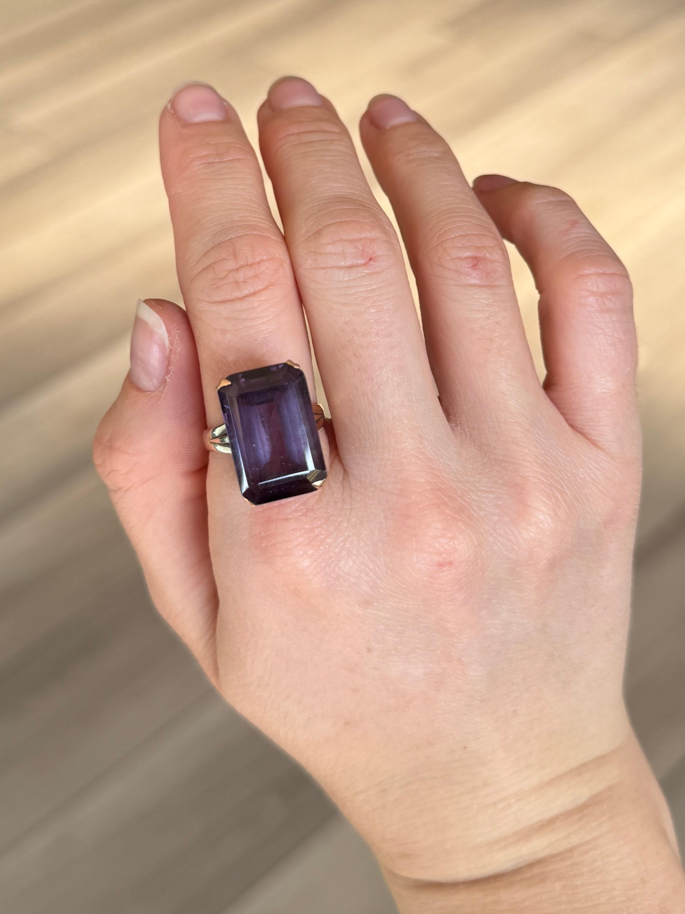 Emerald Cut Vintage Amethyst and 14 Carat Gold Cocktail Ring For Sale