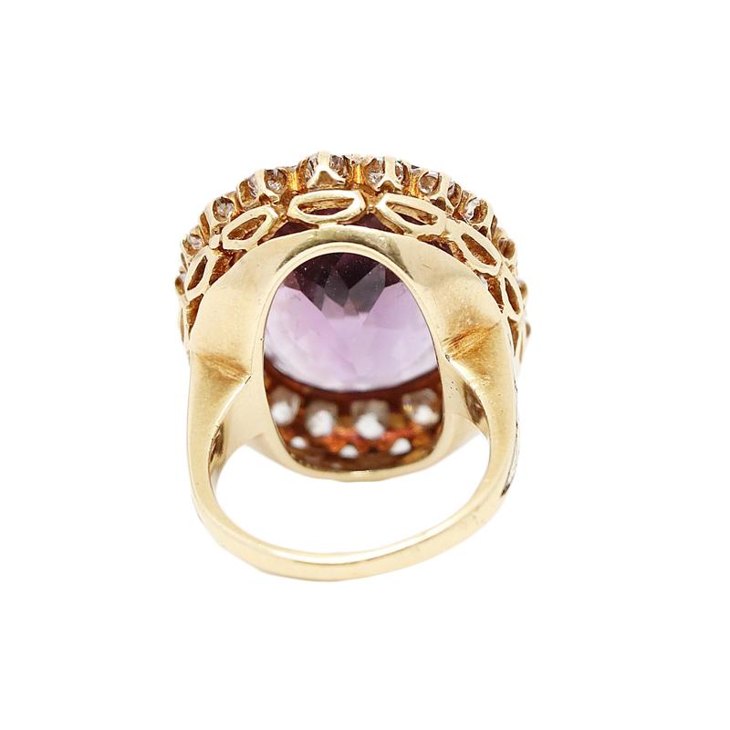 Vintage Amethyst and 20 Old Mine Cut Diamond Yellow Gold Ring with Black Enamel For Sale 1
