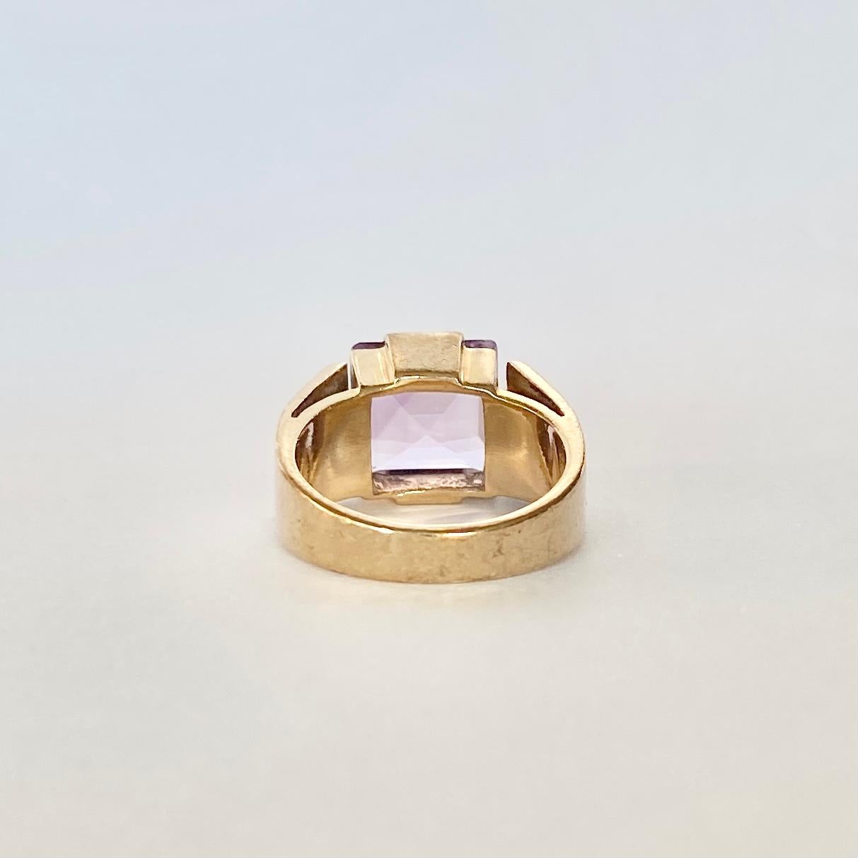 9 carat amethyst ring