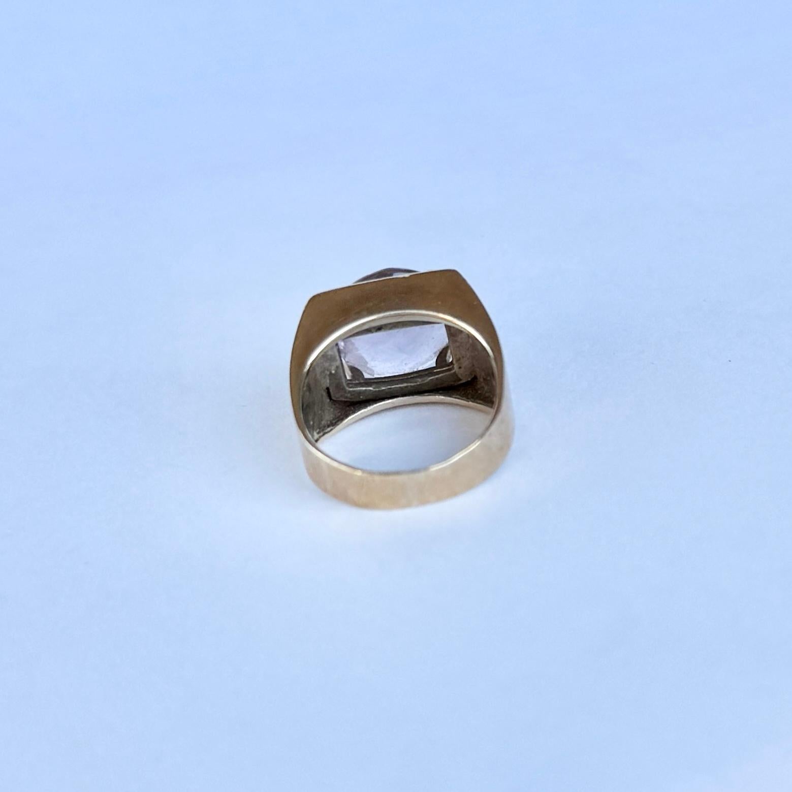 Round Cut Vintage Amethyst and 9 Carat Gold Cocktail Ring For Sale