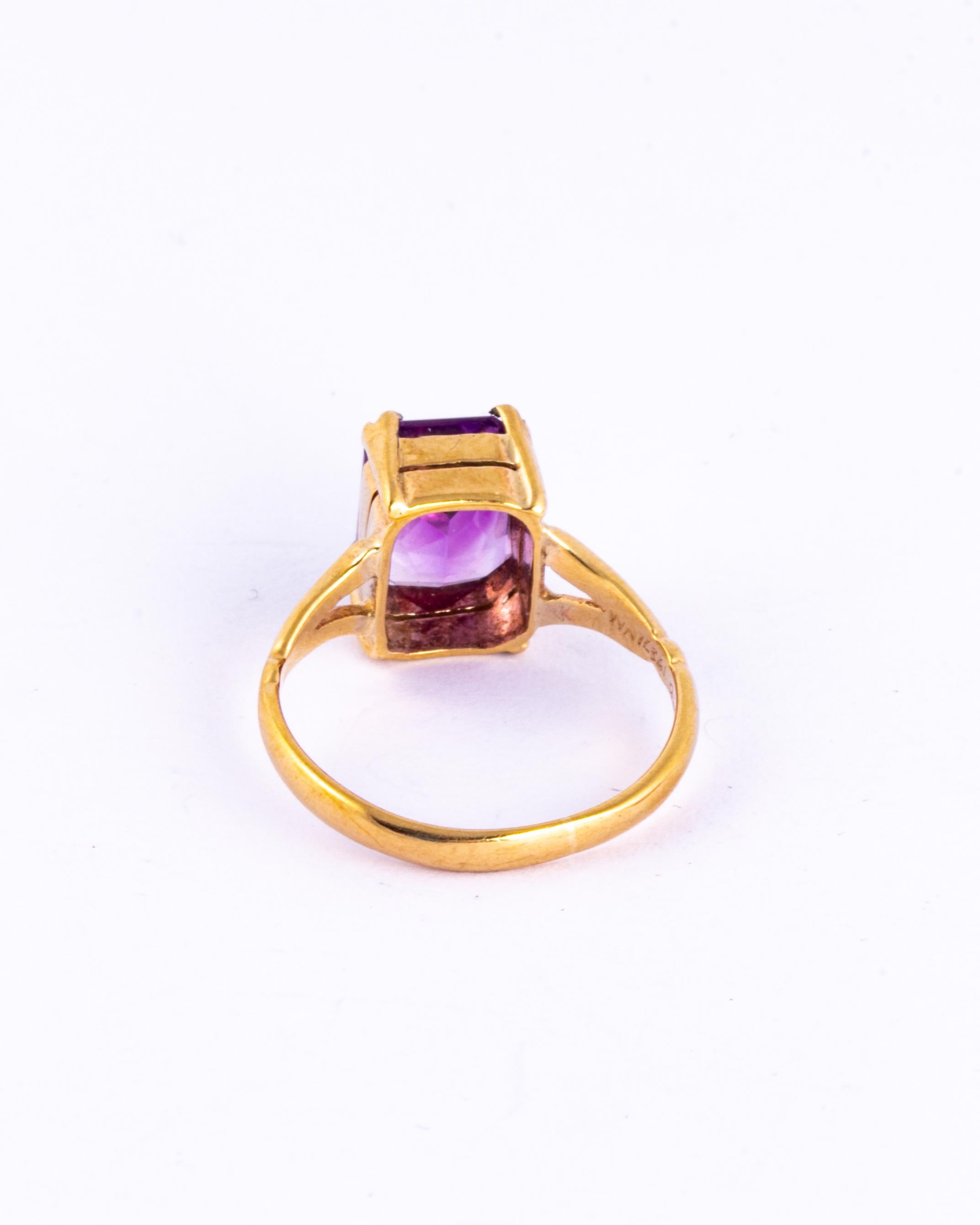 9 carat gold amethyst ring