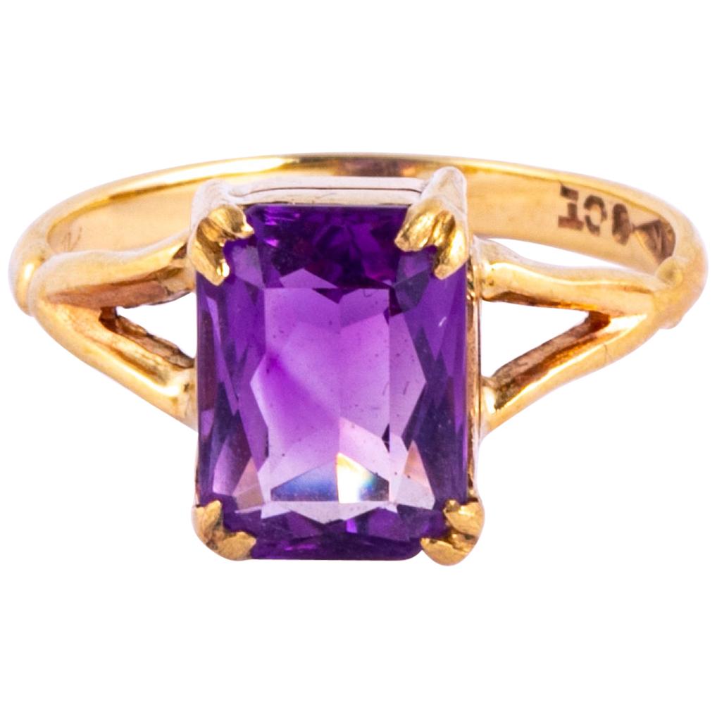 Vintage Amethyst and 9 Carat Gold Cocktail Ring