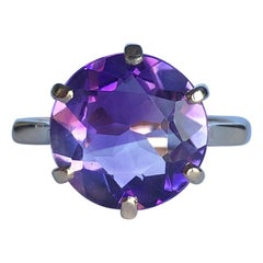 9 carat amethyst ring Vintage Amethyst and 9 Carat Gold Cocktail Ring