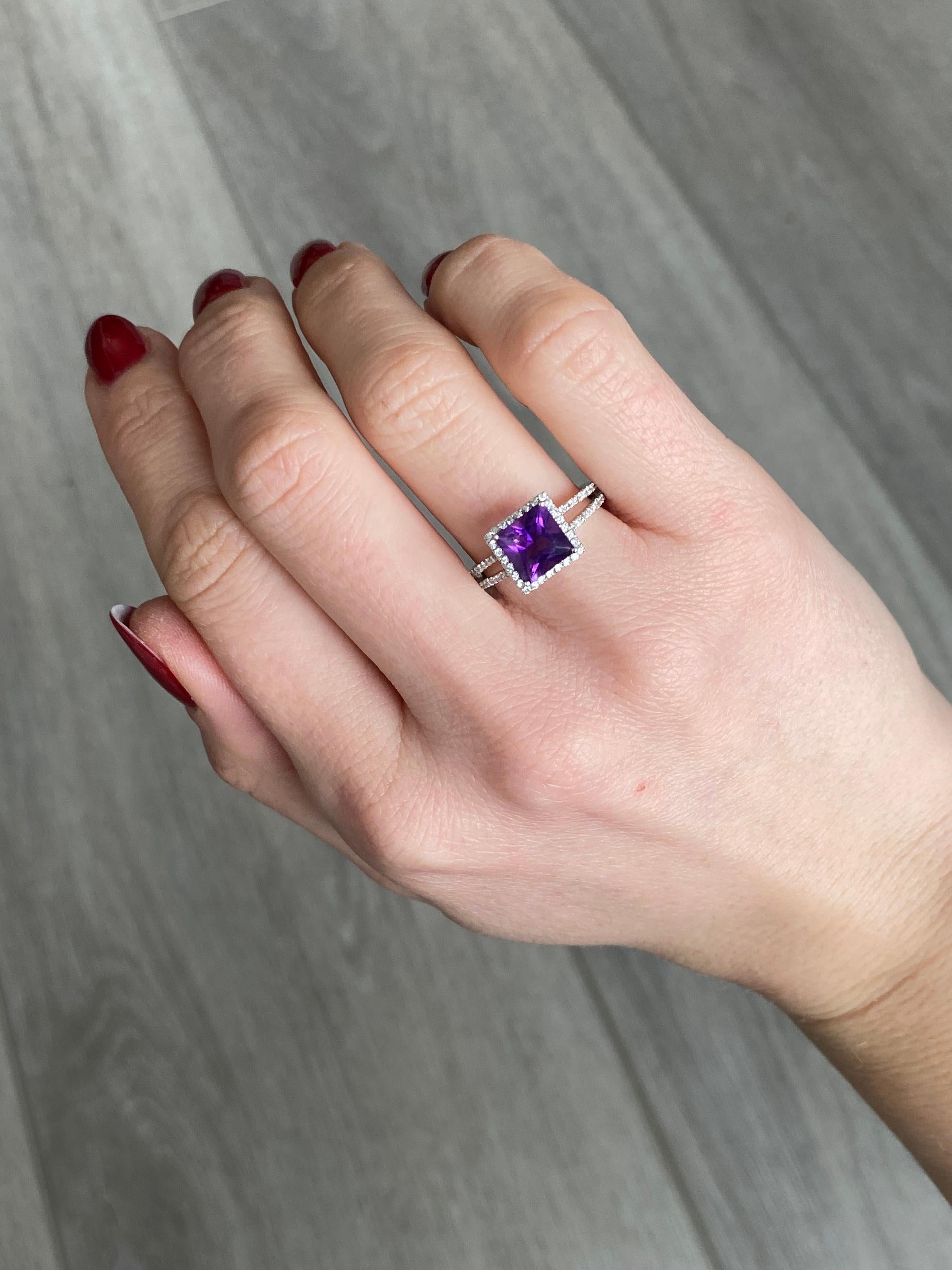 18 Karat Weißgold Cluster-Ring mit Amethyst und Diamant im Zustand „Gut“ im Angebot in Chipping Campden, GB