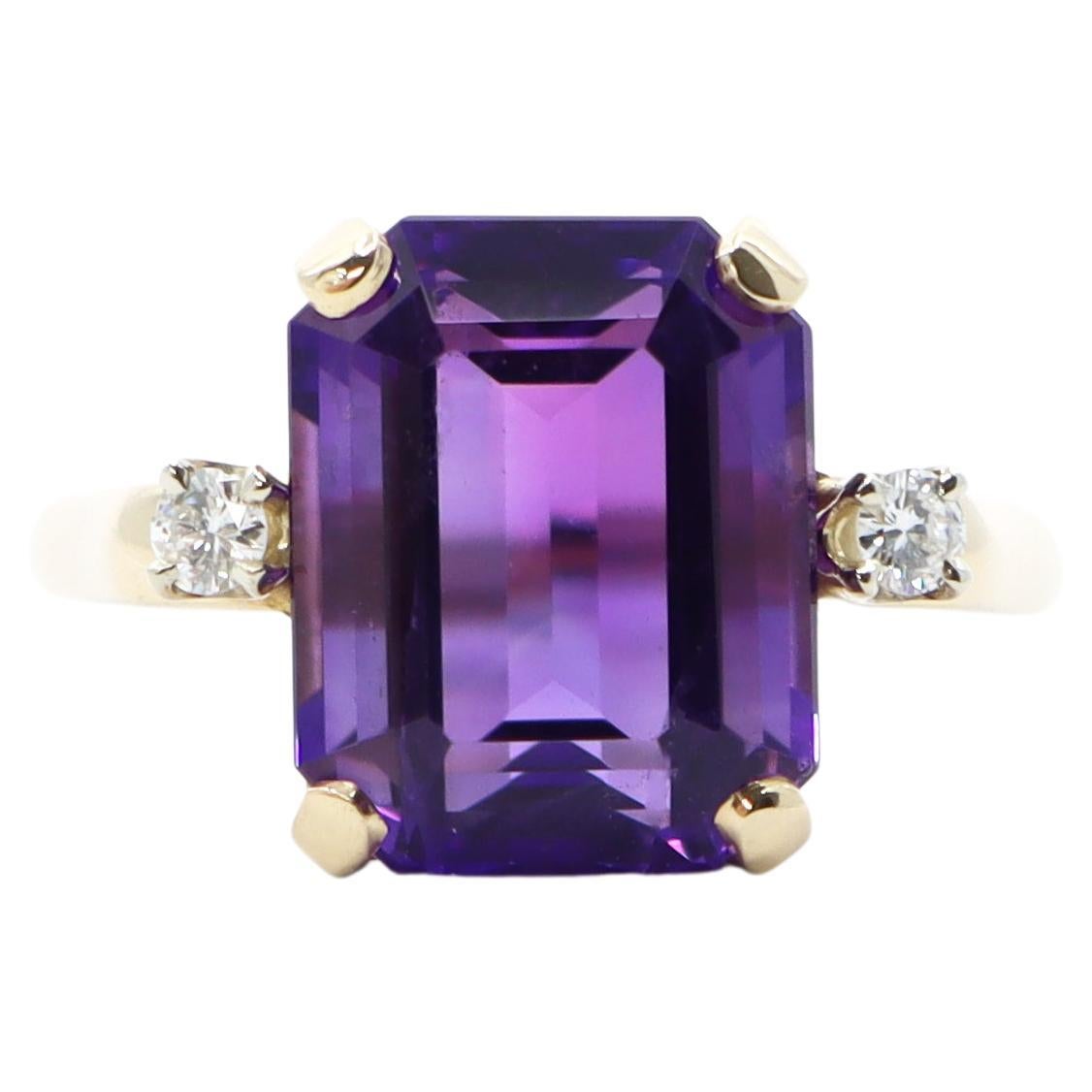 Vintage 14k Amethyst and Diamond 3 Stone Ring For Sale