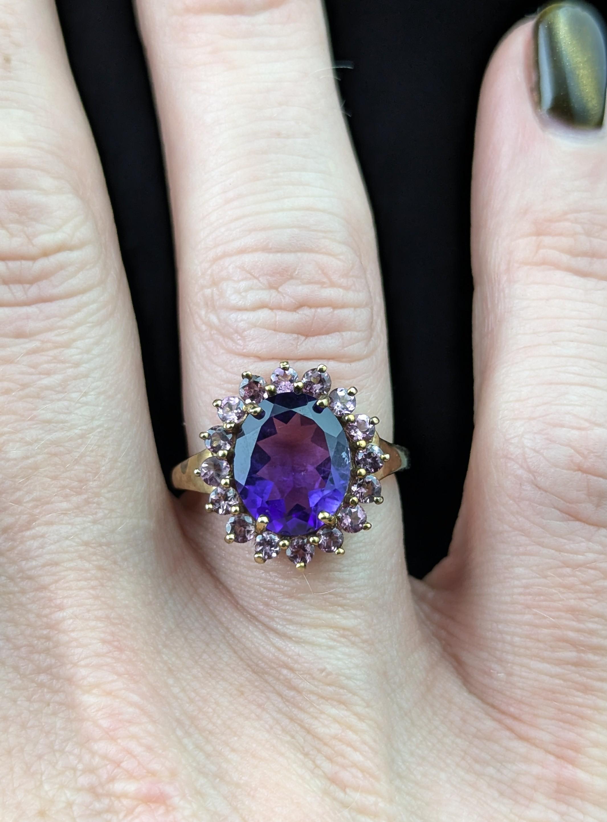Bague vintage en or jaune 9 carats avec améthyste et pâte rose en vente 1