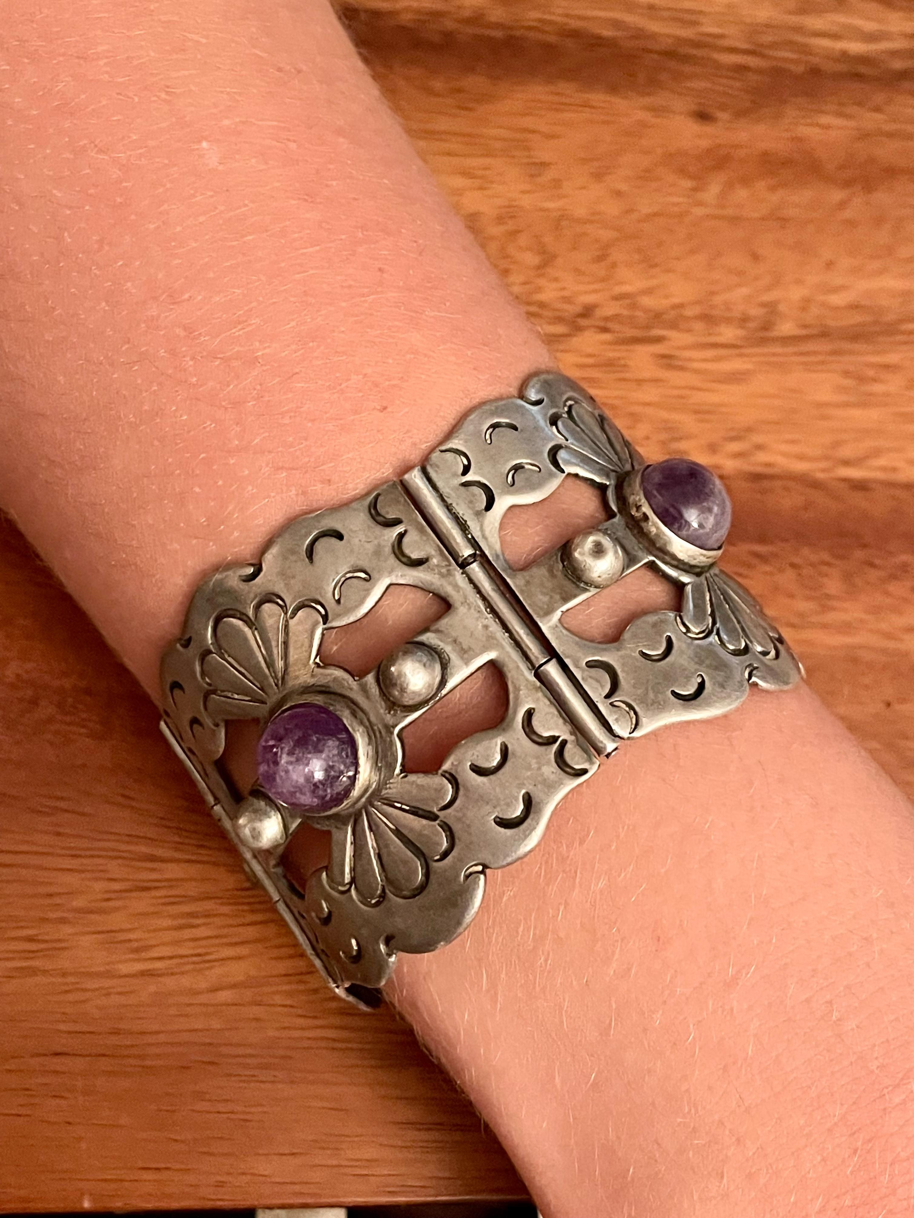 Vintage Amethyst Cabochon and Taxco Sterling Silver Bracelet 4