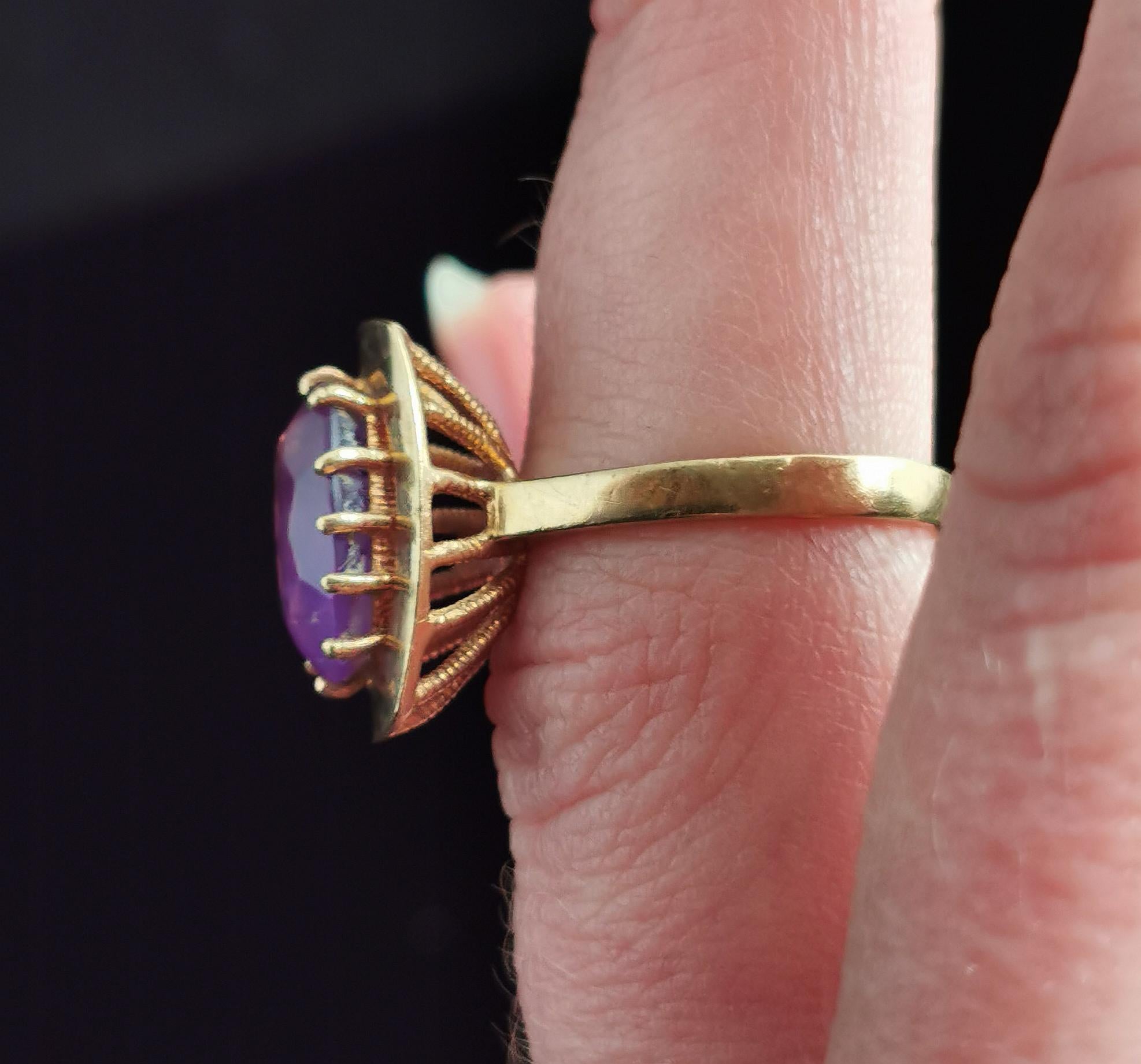 Vintage Amethyst Cocktail Ring, 9k Yellow Gold, 1970s 3