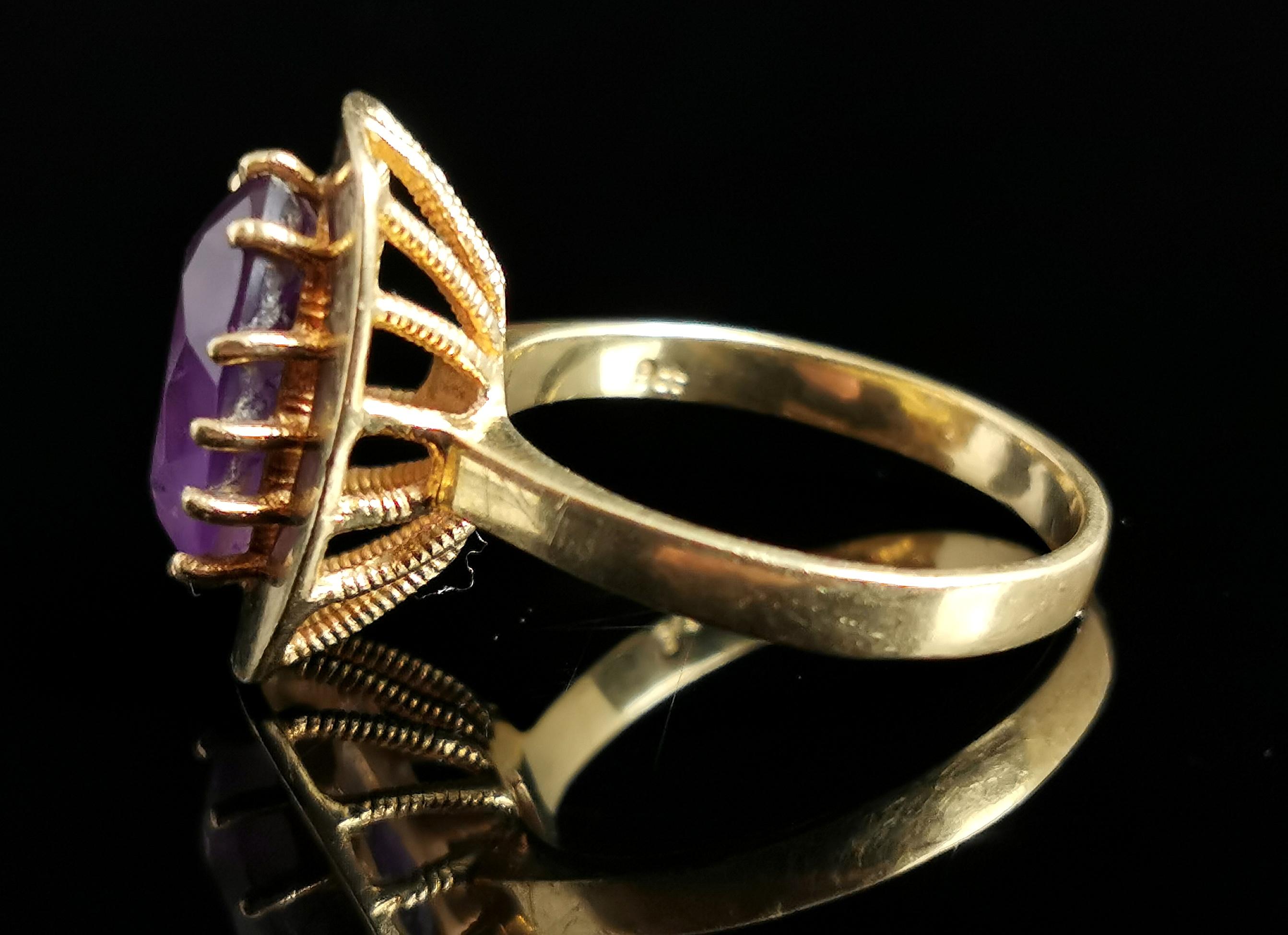 Vintage Amethyst Cocktail Ring, 9k Yellow Gold, 1970s 4