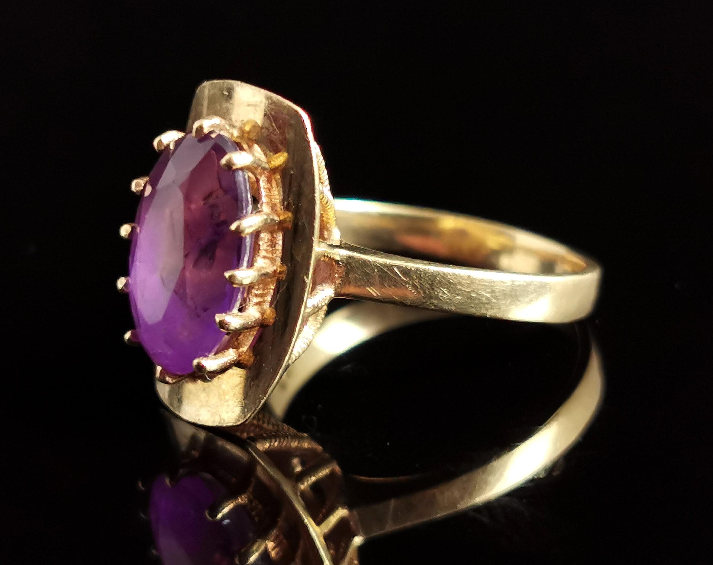 Retro Vintage Amethyst Cocktail Ring, 9k Yellow Gold, 1970s