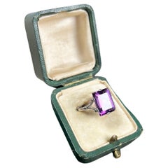 Amethyst-Cocktailring im Vintage-Stil  Platin gestempelt CIRCA 1940er Jahre
