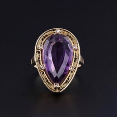 Vintage Amethyst & Diamond Ring of 18k Gold, Circa 1960-1980