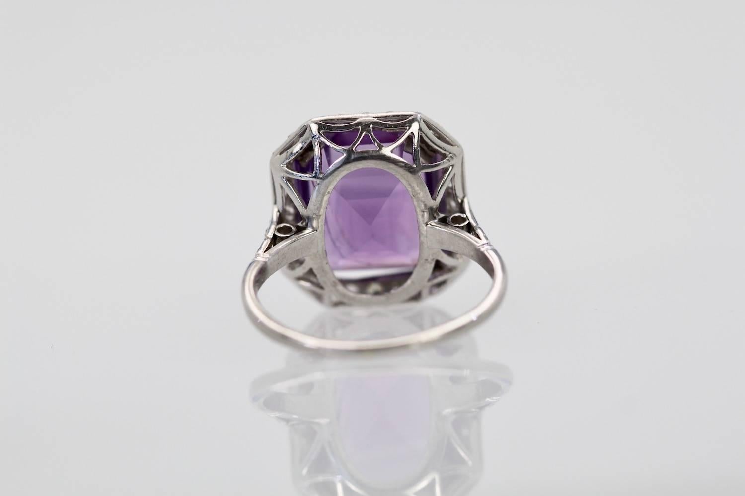 Vintage Amethyst Diamond Ring Platinum In Good Condition In North Hollywood, CA